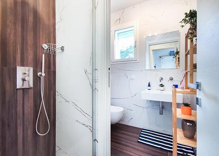 Nuovissimo Bilocale Marianne Con Posto Auto 公寓 *